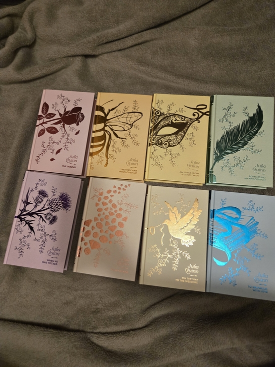 Illumicrate Other - Julia Quinn Bridgerton Set - Illumicrate First Edition Run